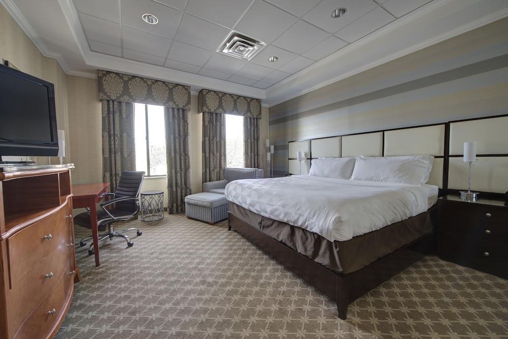 Holiday Inn Plainview-Long Island By Ihg Exterior foto