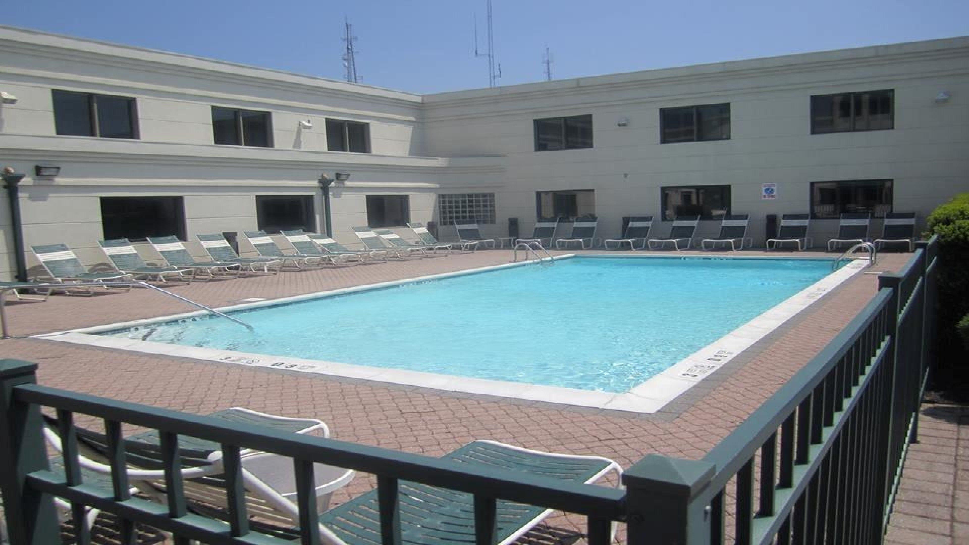 Holiday Inn Plainview-Long Island By Ihg Exterior foto