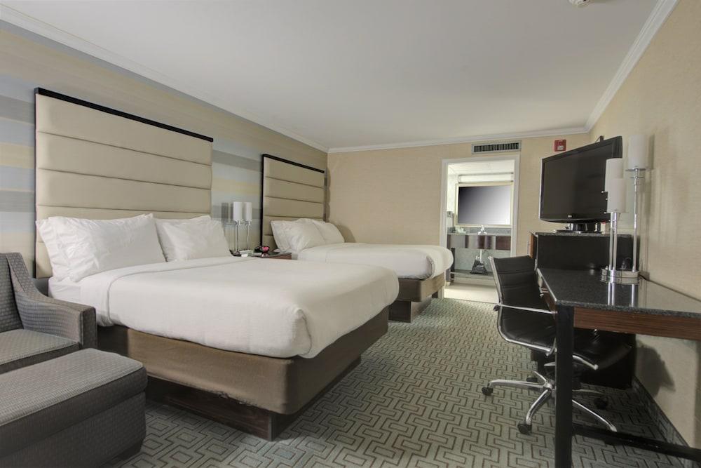 Holiday Inn Plainview-Long Island By Ihg Exterior foto
